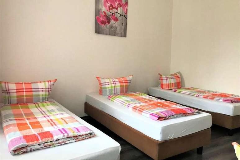 Hostel "Berkut" Нюрнберг Екстер'єр фото